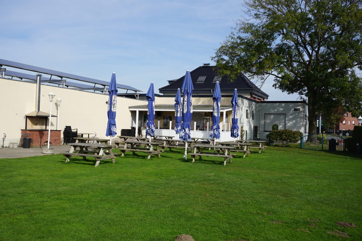 Wohnmobilstellplatz am Paradies