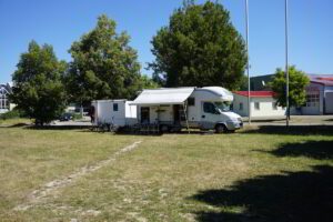 Wohnmobilstellplatz am Sportpark Lindach Wohnmobilstellplatz am Sportpark Lindach