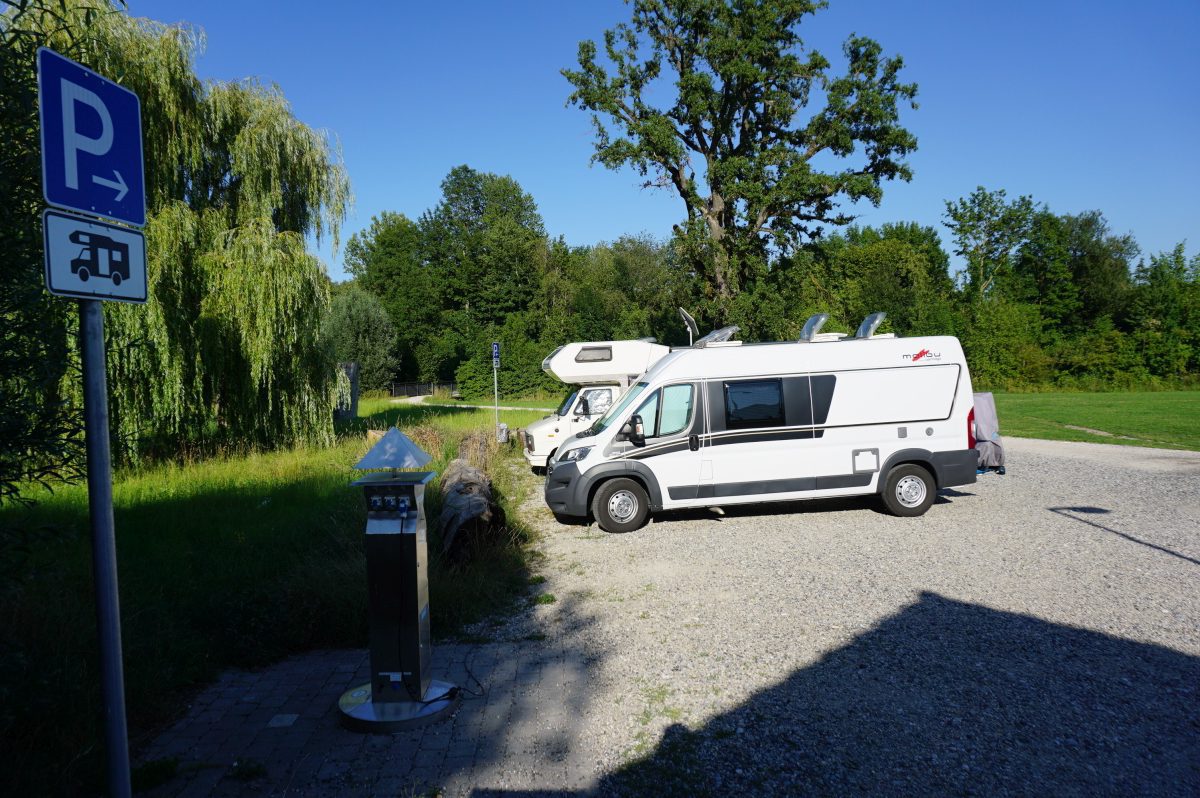 Wohnmobilstellplatz am Weidenpark