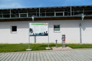 Wohnmobilstellplatz an der Schmeienhalle