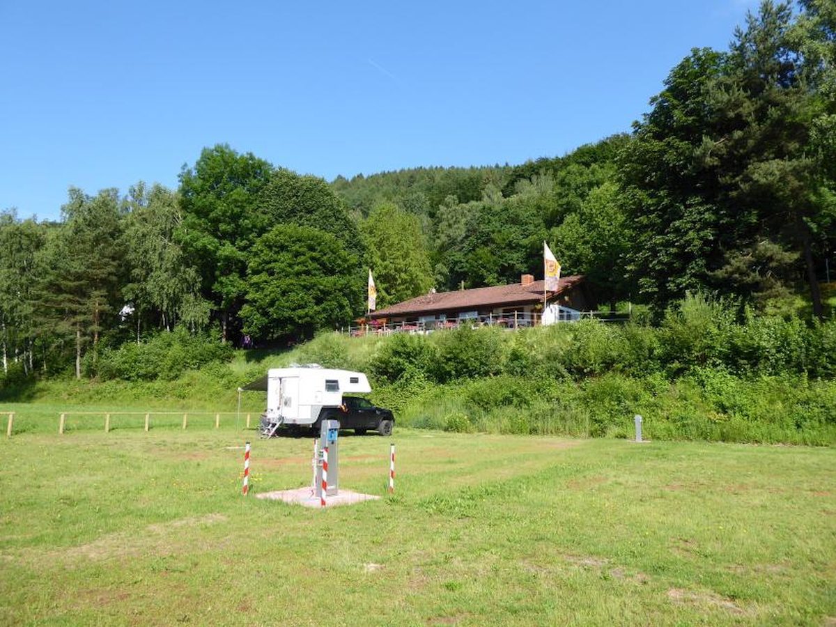 Wohnmobilstellplatz im Flörsbachtal