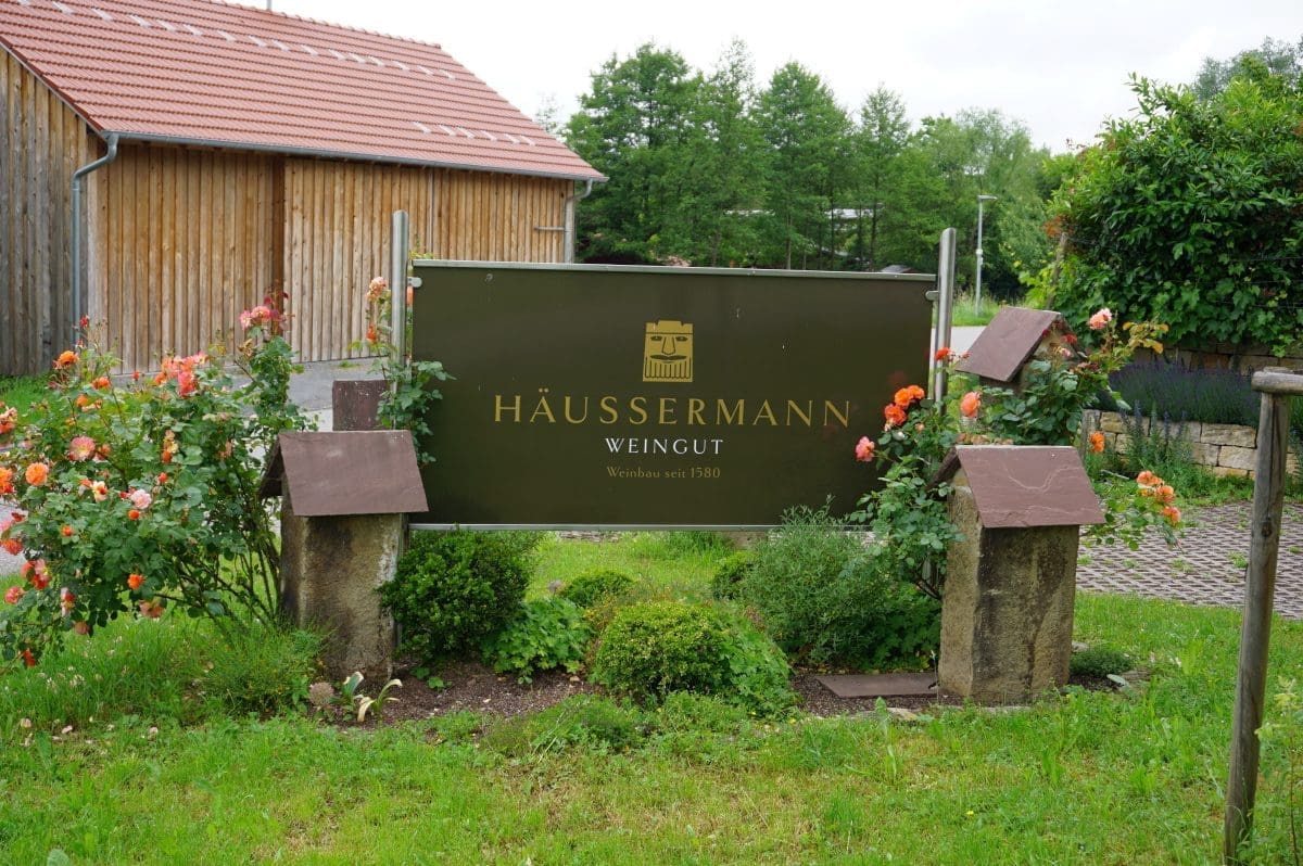 Wohnmobilstellplatz am Weingut Häussermann