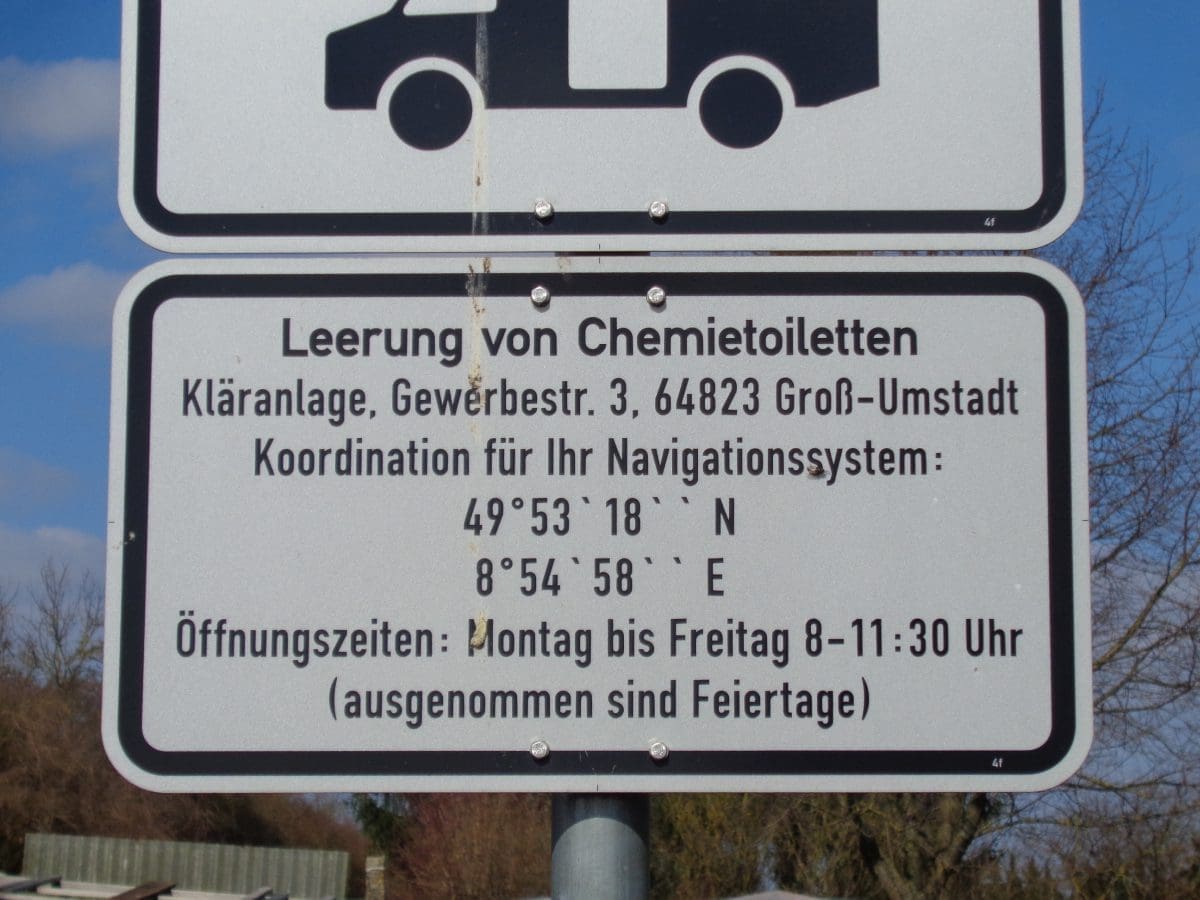 Wohnmobilstellplatz am Freibad Groß-Umstadt