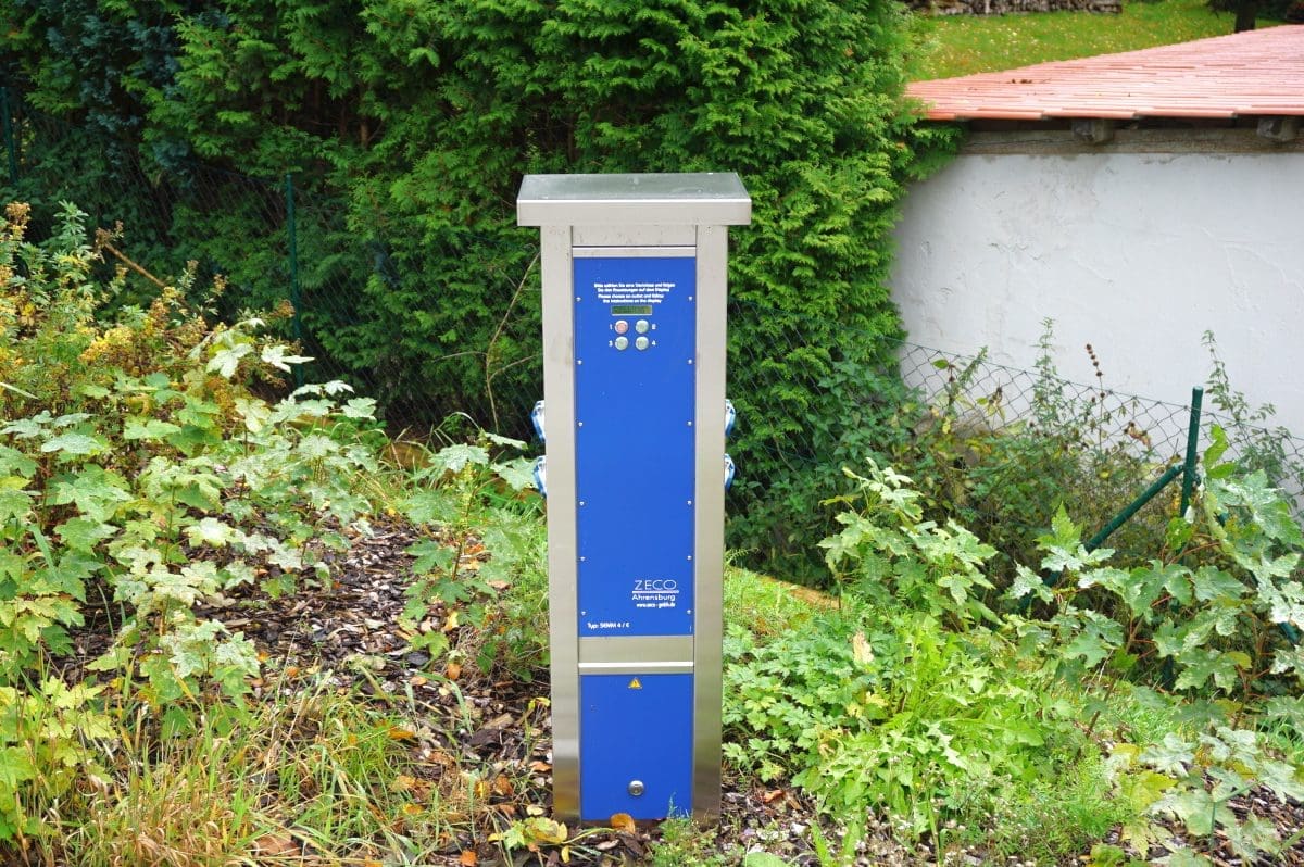 Wohnmobilstellplatz auf dem Wanderparkplatz Schönbrunn