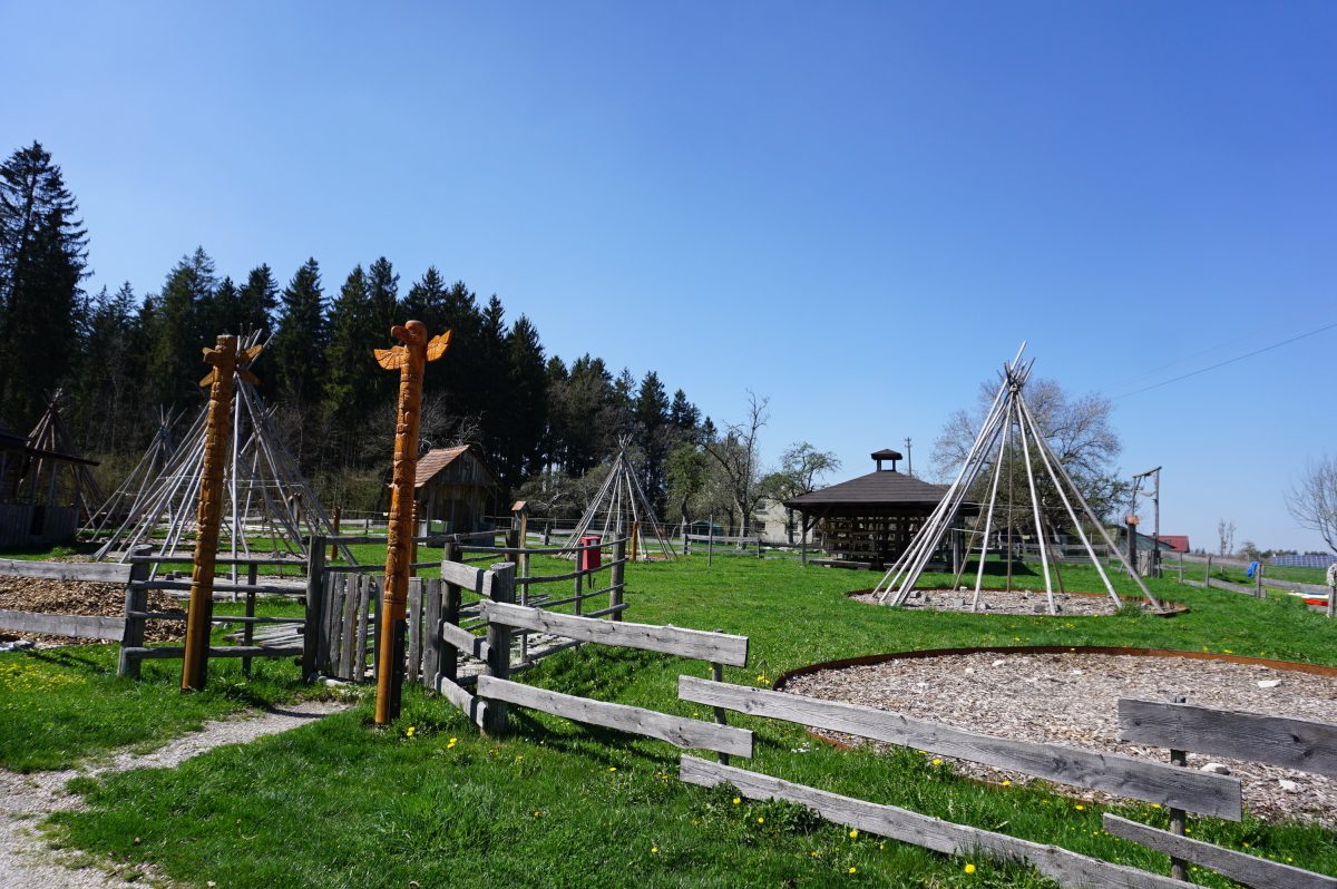 Wohnmobilstellplatz Erlebniswelt Tipihof