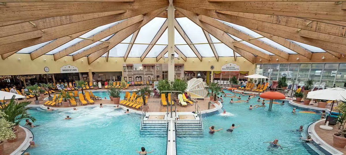 Wohnmobilstellplatz an der Kristall-Therme