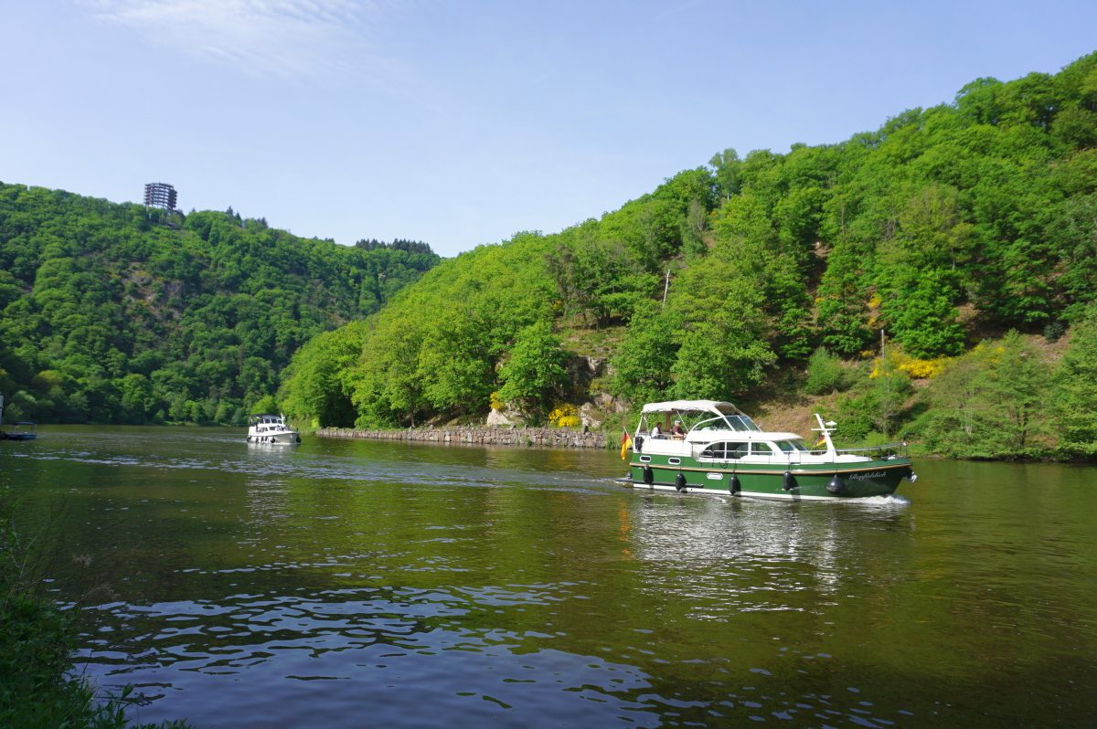Wohnmobilstellplatz an der Saar in Mettlach