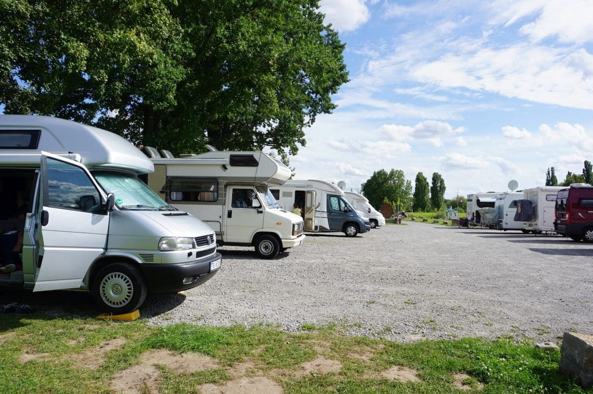 Stellplatz an der Mainfaehre in Albertshofen Wohnmobilstellplatz an der Mainfähre in Albertshofen