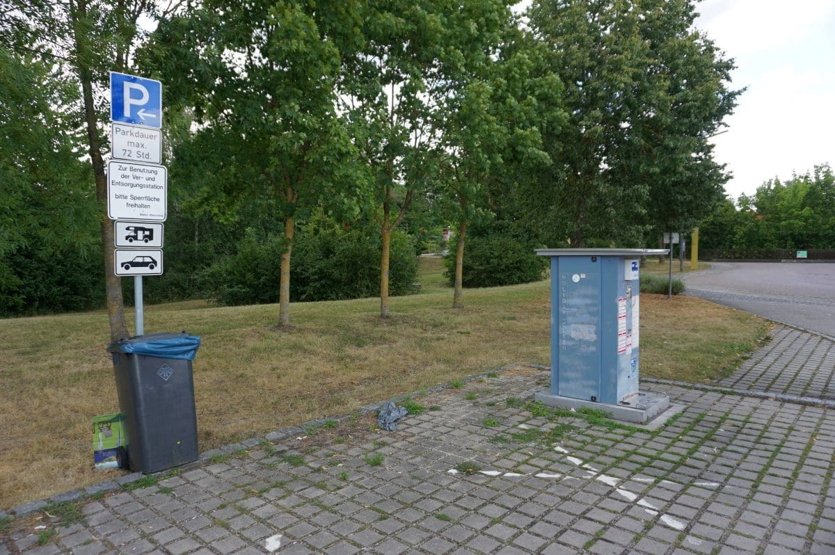 Wohnmobilstellplatz am Braunweiher Wohnmobilstellplatz am Braunweiher