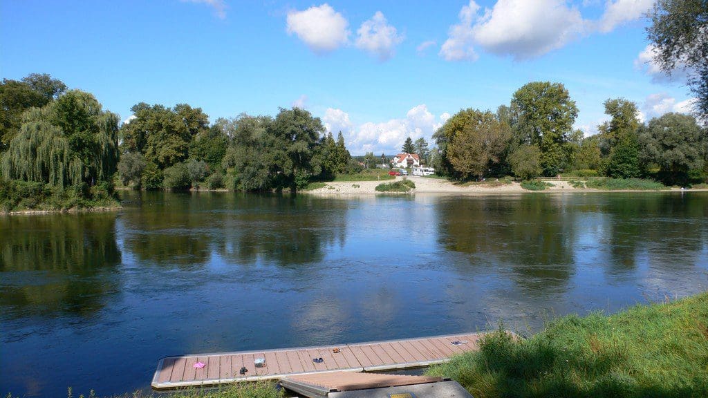 Wohnmobilstellplatz Schlösslwiese