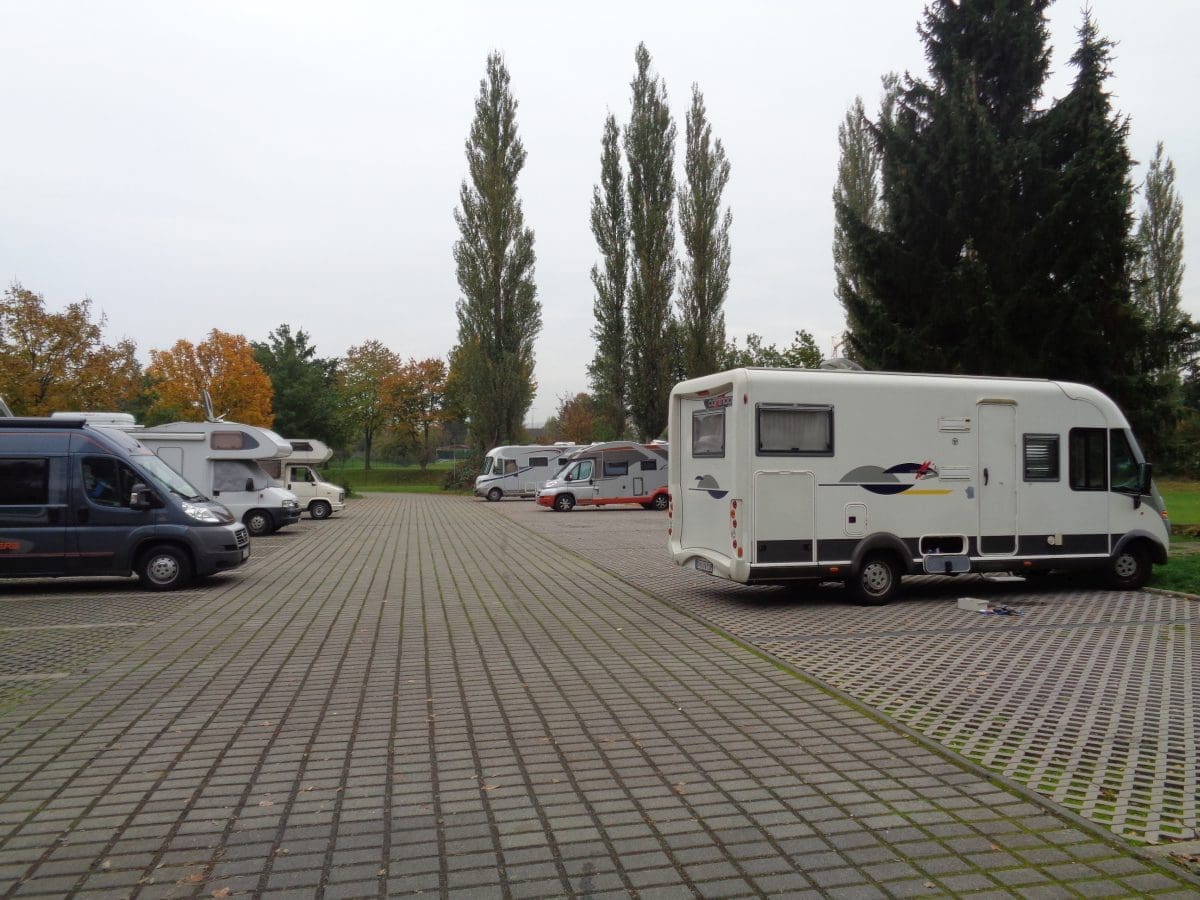Wohnmobilstellplatz am Erlenstadion
