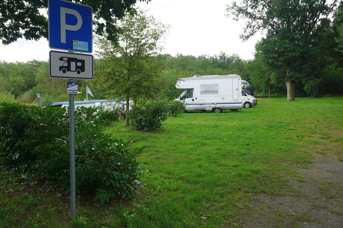 Wohnmobilstellplatz am Sportboothafen Calvörde