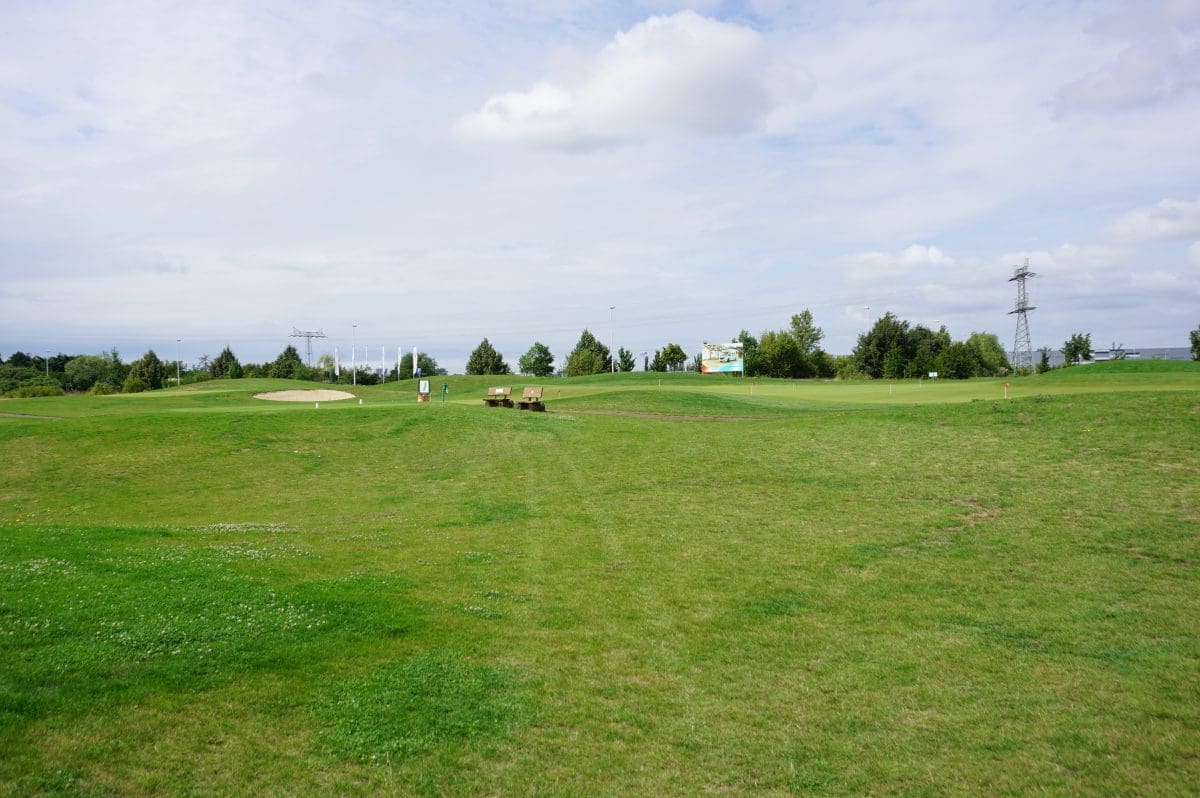 Wohnmobilstellplatz am Golfpark Hufeisensee