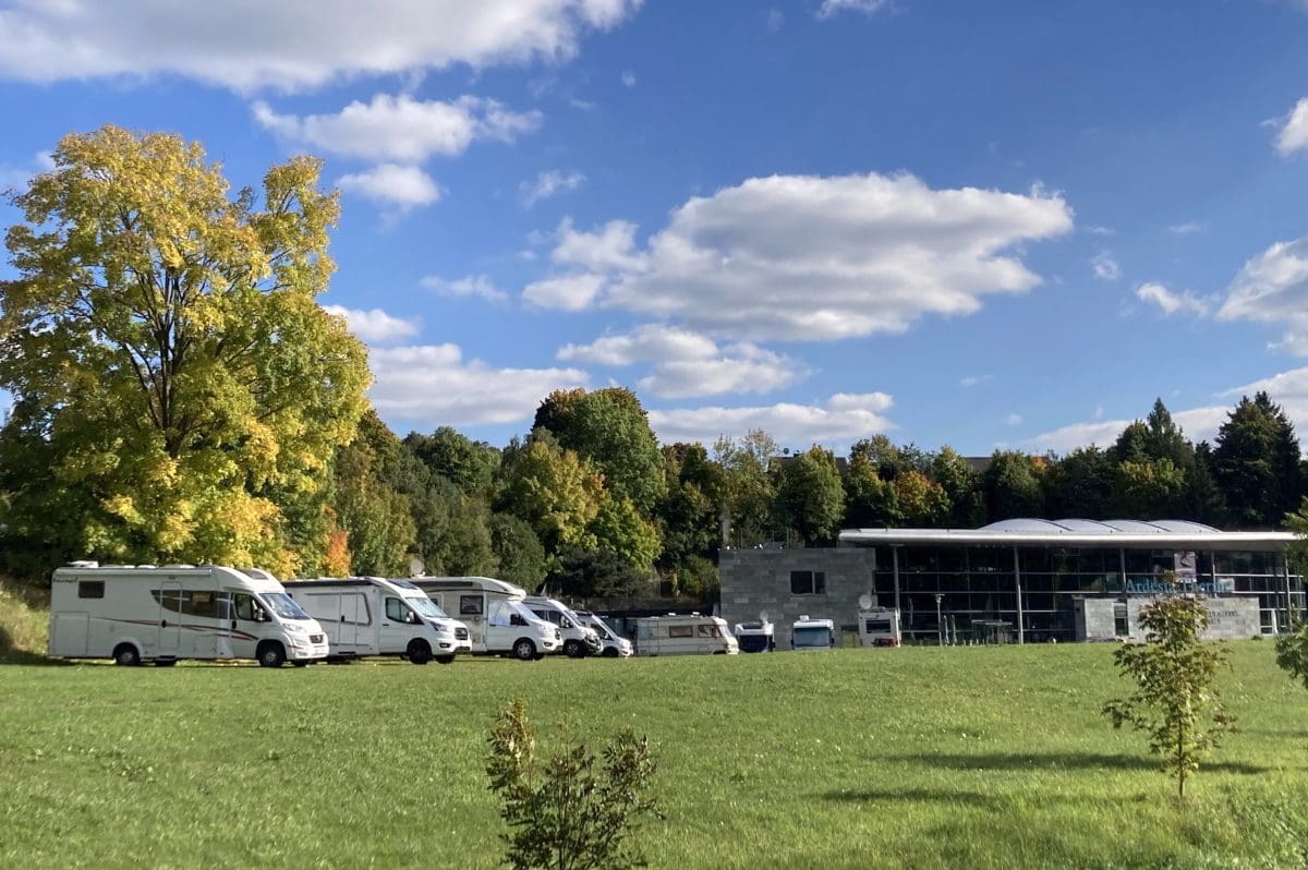 Wohnmobilstellplatz an der Ardesia Therme