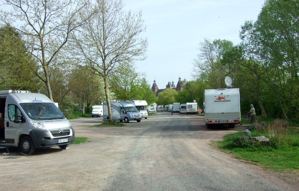 Reisemobilstellplatz Willigisbrücke
