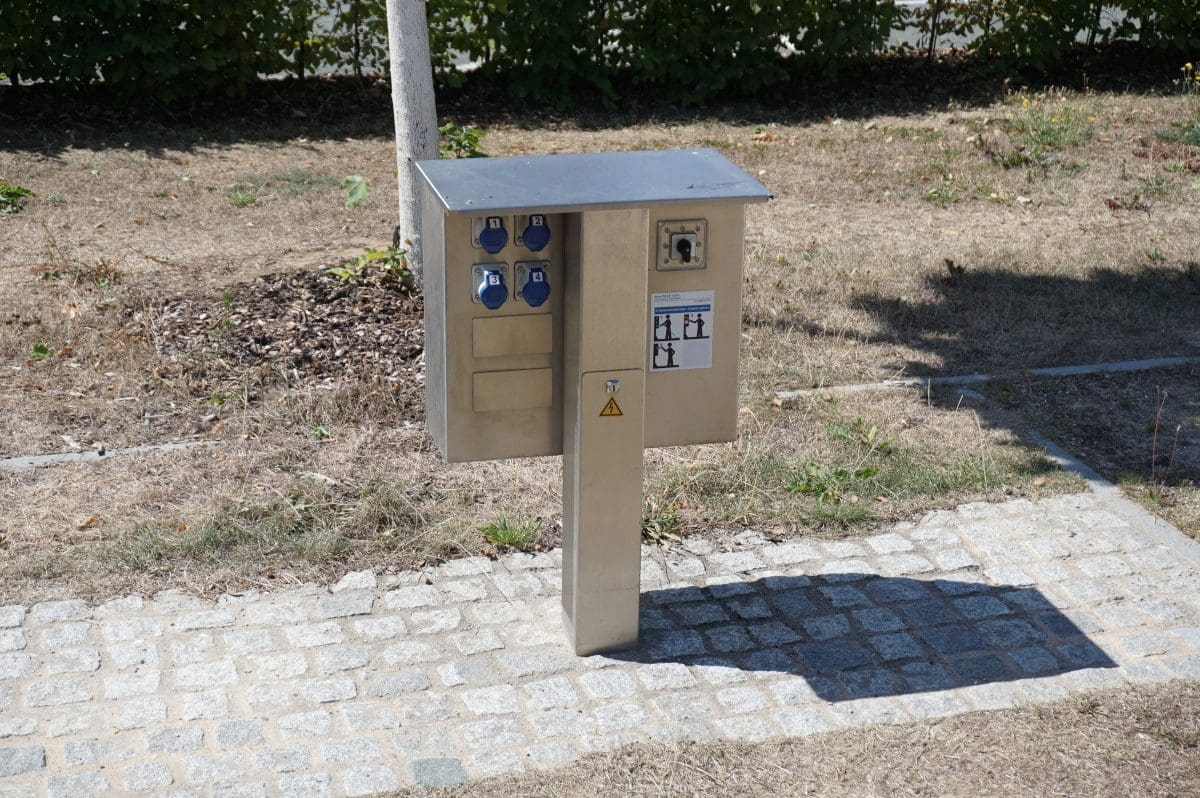 Wohnmobilstellplatz am Behälterweiher