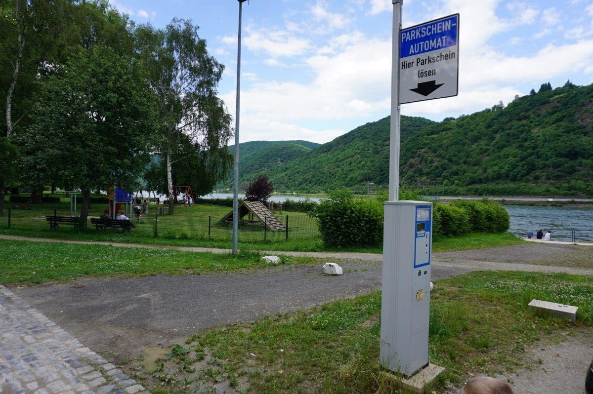 Wohnmobilstellplatz alter Sportplatz in Bacharach Wohnmobilstellplatz alter Sportplatz in Bacharach