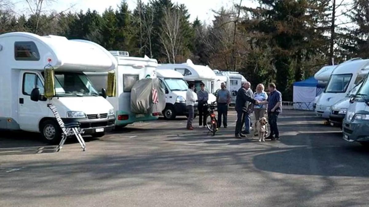 Wohnmobilstellplatz am Freibad Bad Buchau