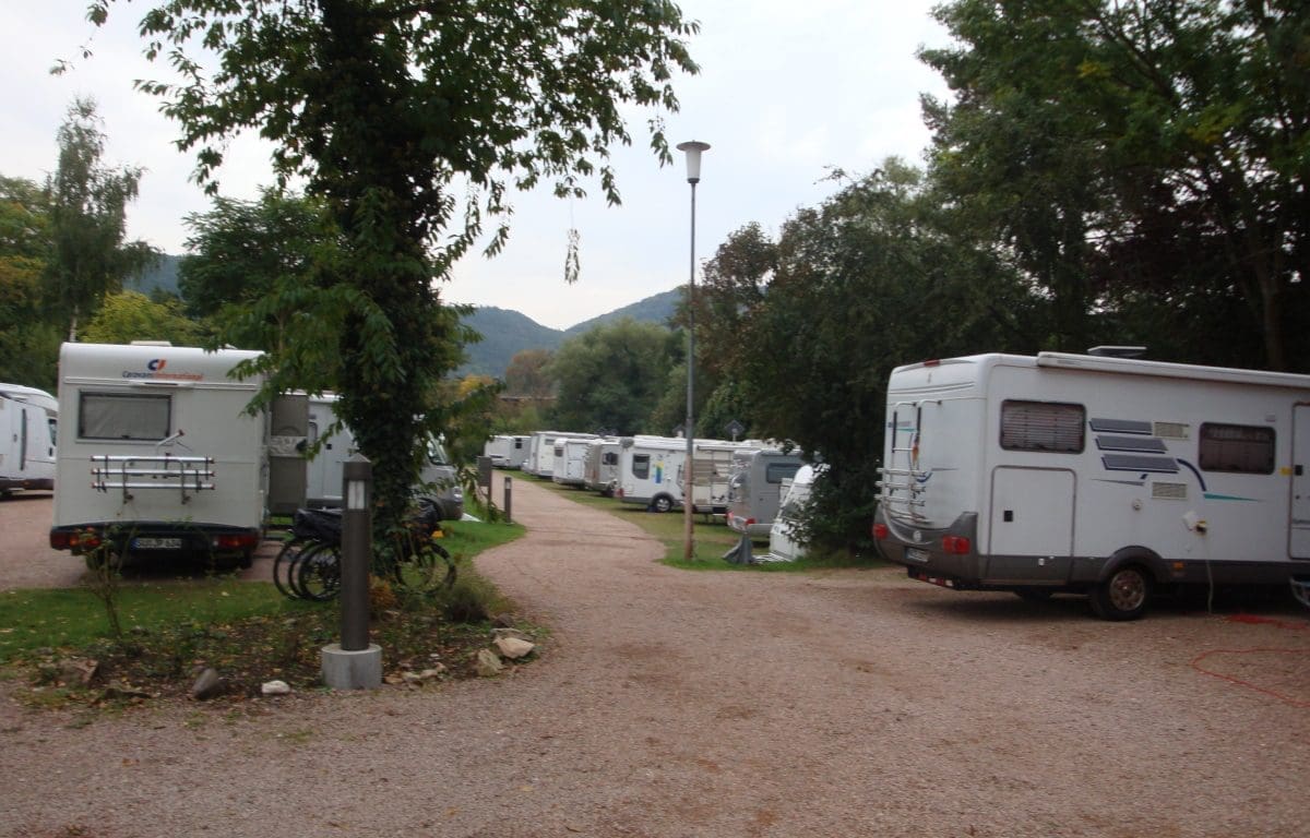 Reisemobilstellplatz Salinental Reisemobilstellplatz Salinental