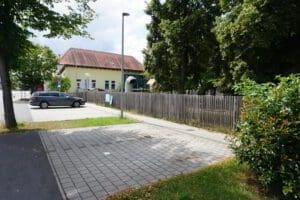 Wohnmobilstellplatz an der Jahnhalle