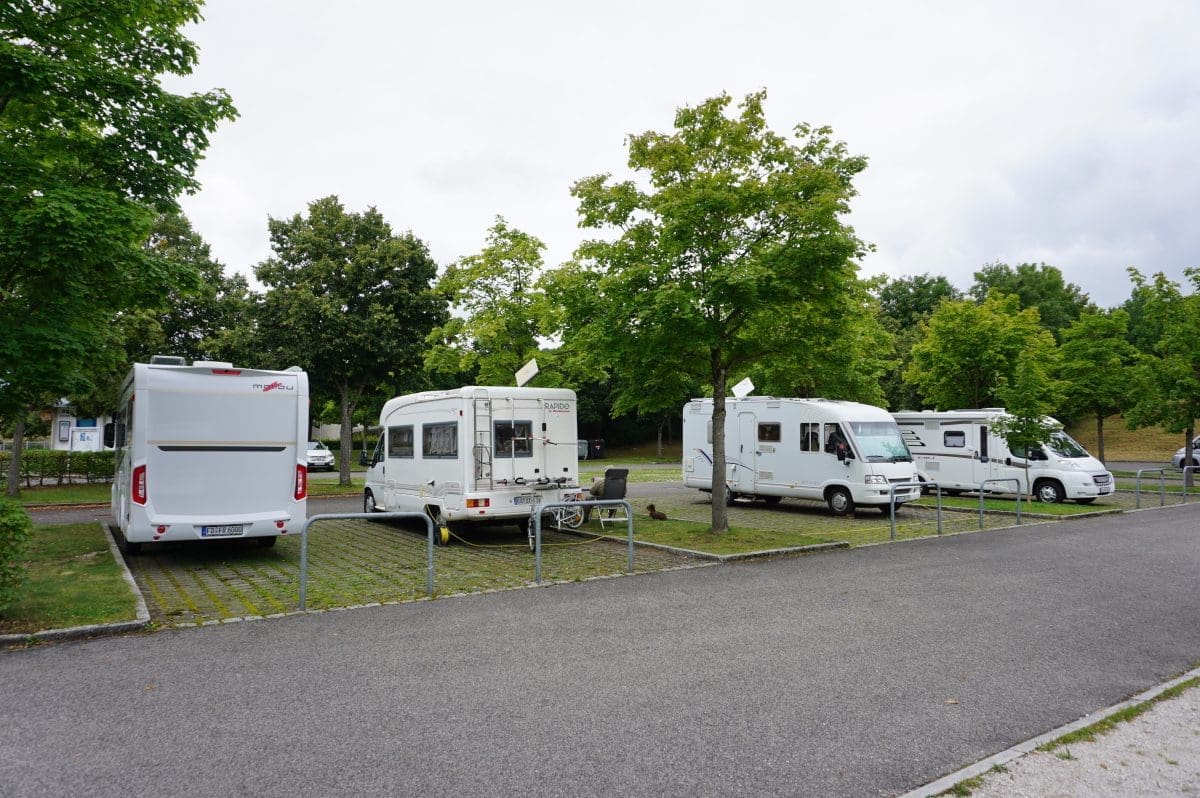 Wohnmobilstellplatz an der Schiffsanlegestelle