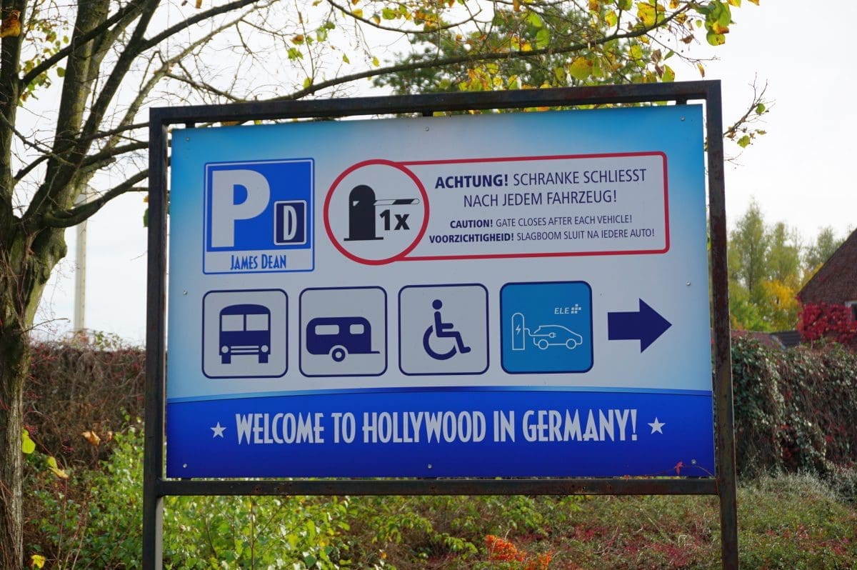 Wohnmobilstellplatz am Movie Park Germany