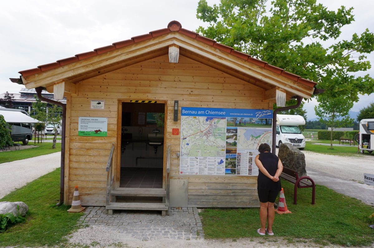 Wohnmobilstellplatz am Tenniszentrum