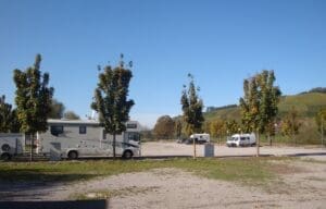 Wohnmobilstellplatz am Festplatz in Durbach Wohnmobilstellplatz am Festplatz in Durbach