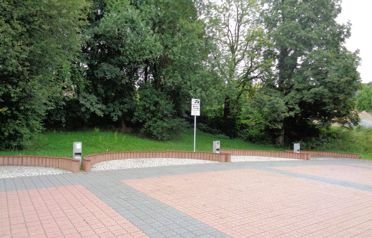 Wohnmobilstellplatz am Freibad Ebersbach
