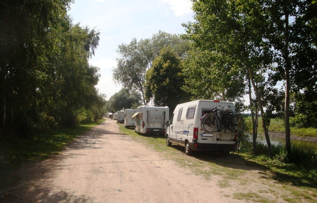 Wohnmobilstellplatz am Dömitzer Hafen