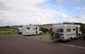 Wohnmobilstellplatz Wohnmobile Waldhelm