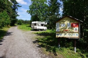 Wohnmobilstellplatz Ackerloch Grillschopf