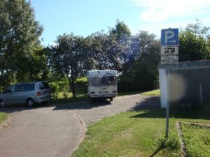 Wohnmobilstellplatz am Sportzentrum Krempe