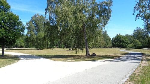 Wohnmobilstellplatz am Dutzendteich in Nürnberg