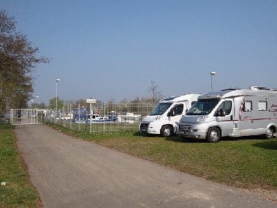 Wohnmobilstellplatz an der Saarmündung