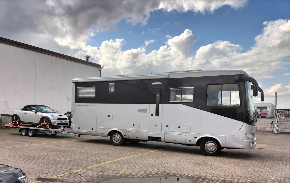 Wohnmobilstellplatz am Outletcenter in Zippel