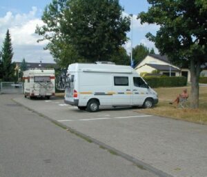 Wohnmobilstellplatz am Bolzplatz