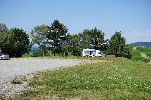Wohnmobilstellplatz Batzenberg Festplatz