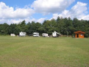 Wohnmobilstellplatz am Flugplatz Damme