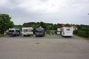 Stellplatz am alten Bahnhof in Neresheim