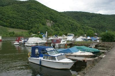 Wohnmobilstellplatz Moselherz Pölich