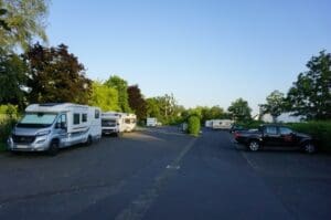 Wohnmobilstellplatz Peter-Breuer-Sportplatz