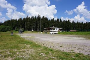 Wohnmobilstellplatz am Höchstbergstadion