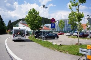 Wohnmobilstellplatz am Badeparadies Schwarzwald Wohnmobilstellplatz am Badeparadies Schwarzwald