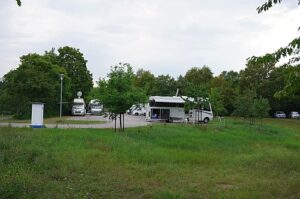 Wohnmobilstellplatz am Naturerlebnisbad in Murg