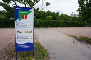 Wohnmobilstellplatz am Laguna Badeland Wohnmobilstellplatz am Laguna Badeland