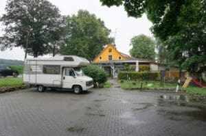 Wohnmobilstellplatz am Scharfenberger Krug Wohnmobilstellplatz am Scharfenberger Krug