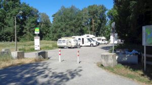 Wohnmobilstellplatz am Dutzendteich in Nürnberg